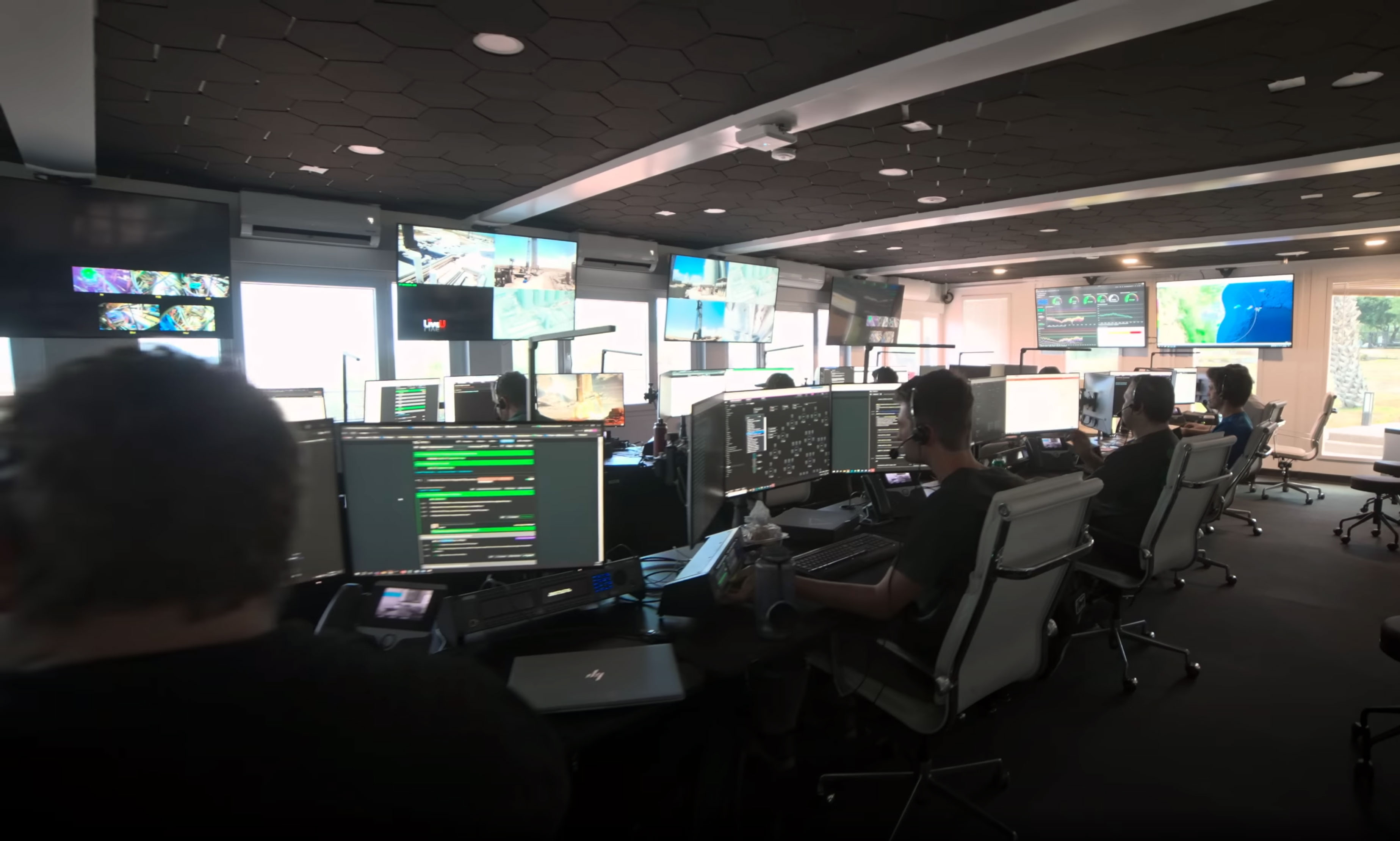 SpaceX - Starship Ops Displays UI/UX